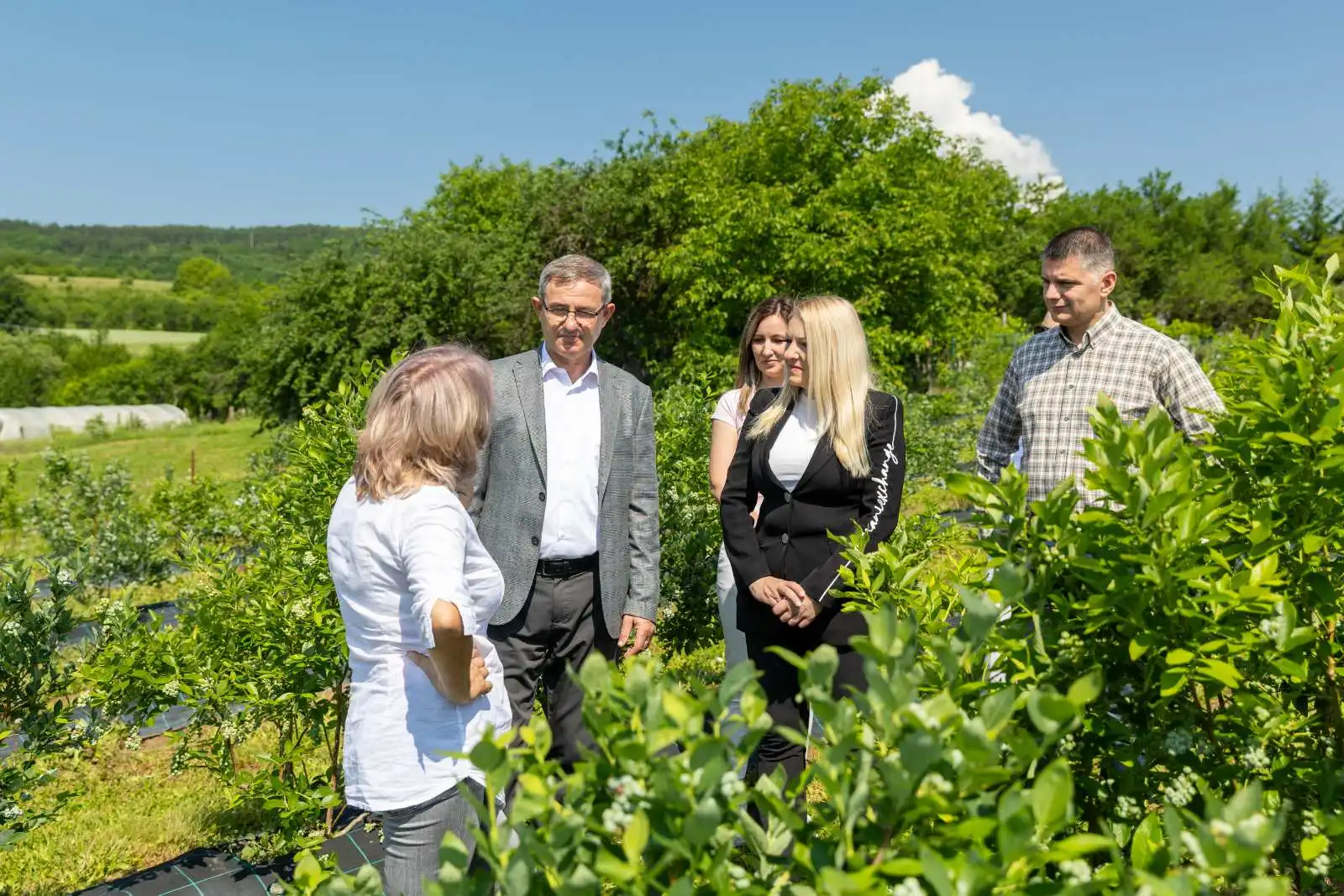 MINISTAR POLJOPRIVREDE OBIŠAO POLJOPRIVREDNA GAZDINSTVA U BABUŠNICI