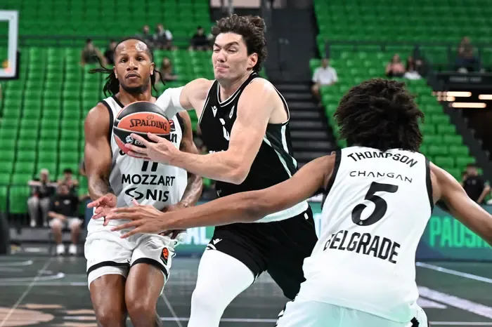 Partizan izgubio trojkom u poslednjoj sekundi!