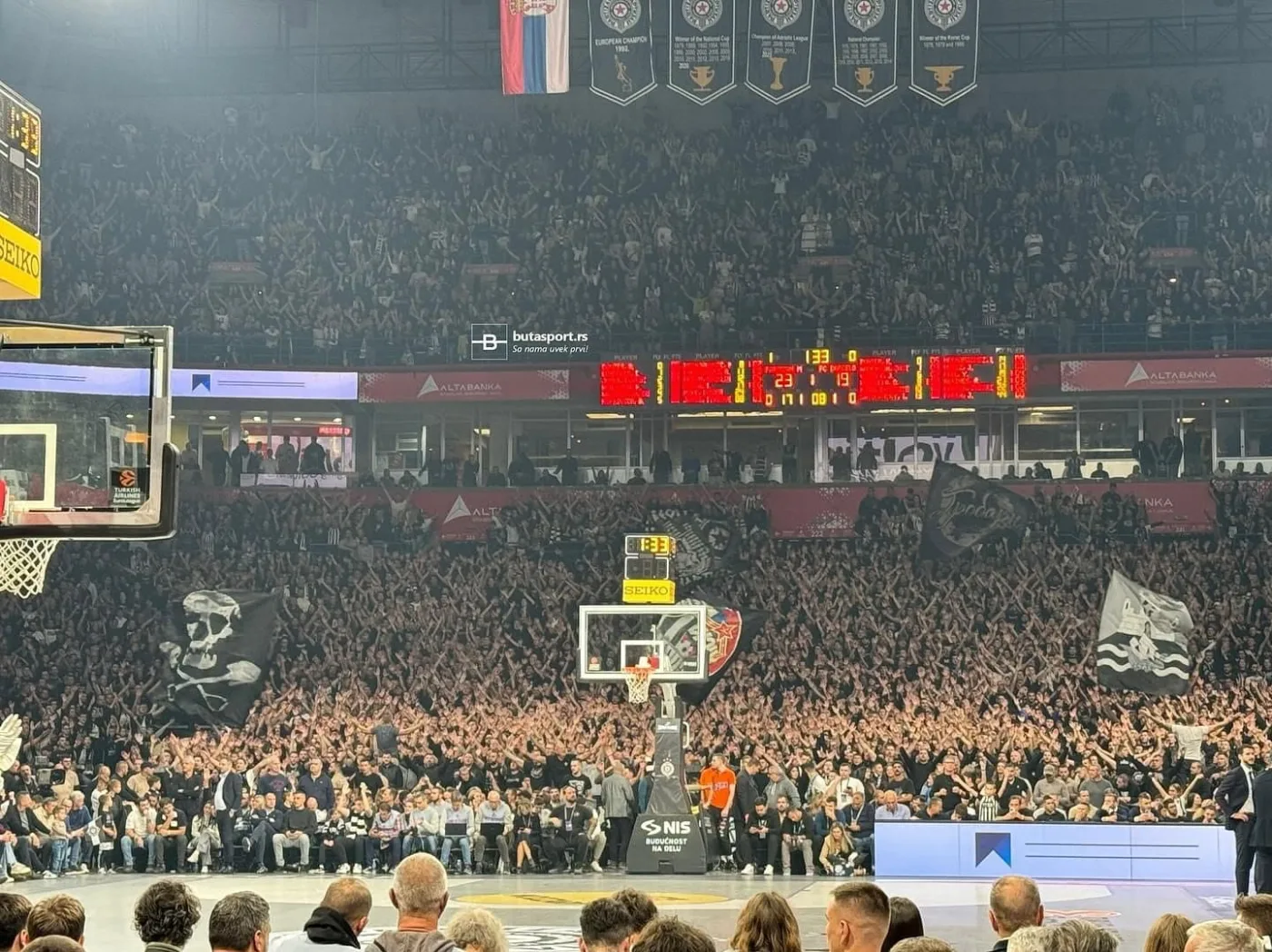 Partizan pokorio Pariz: Od 0:10 do druge evroligaške pobede