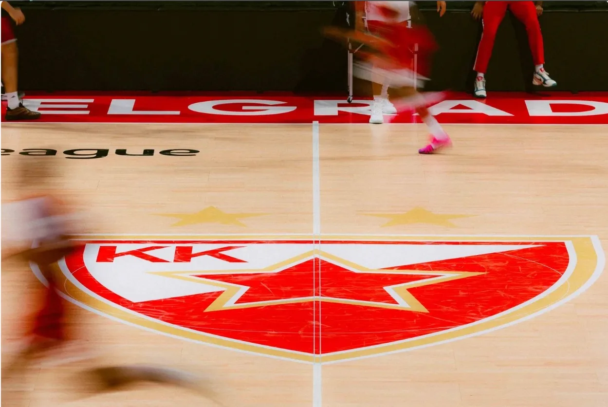Zvezdina pobeda u senci teške povrede Majka Džejmsa: Efes pao u Areni