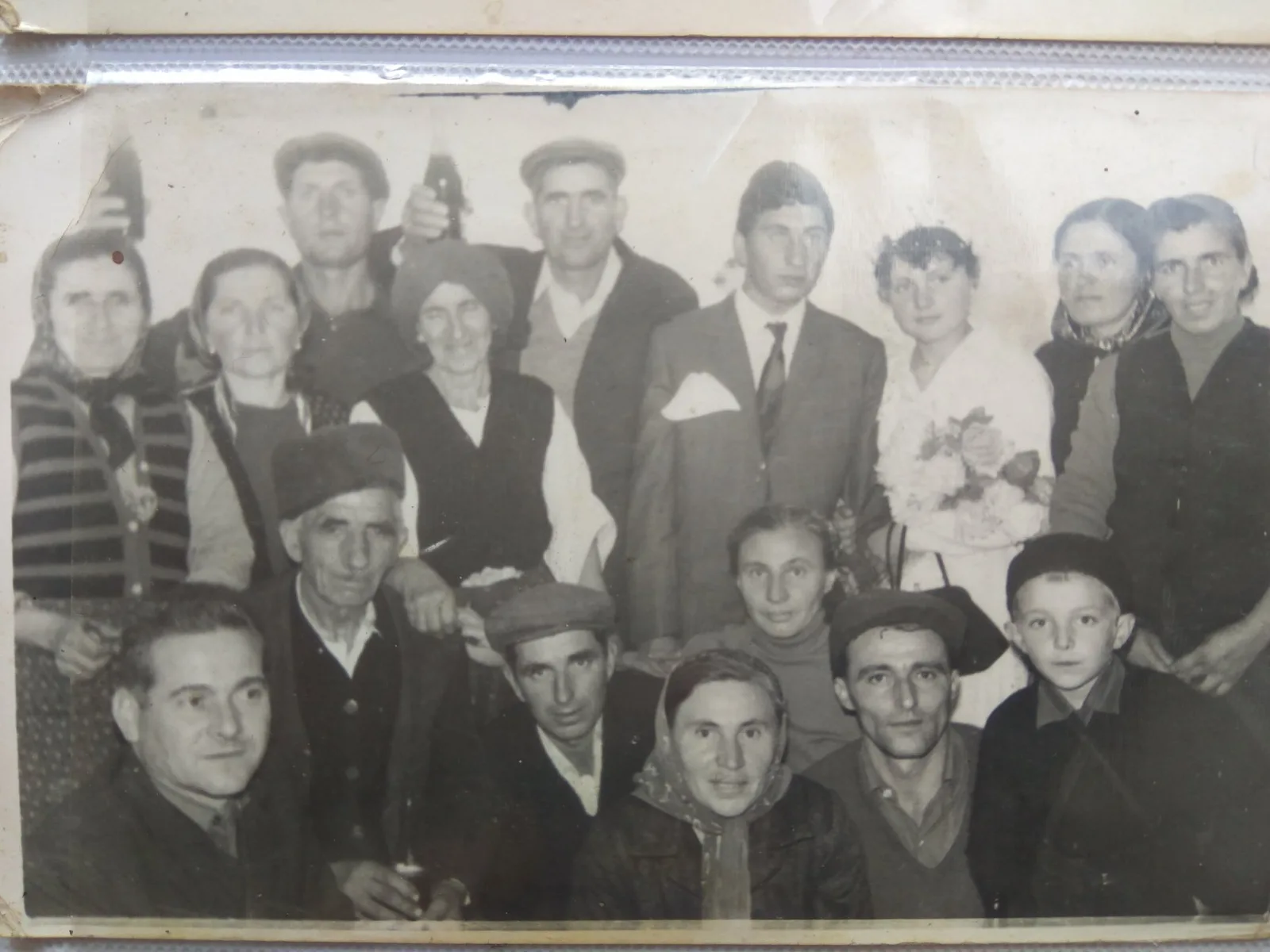 ЛУЖНИЧКА СЕЛА КОЈА НЕСТАЈУ — БЕРИН ИЗВОР — СВАДБЕ У БЕРИН ИЗВОРУ И НАРОДНА НОШЊА — fotografija 22