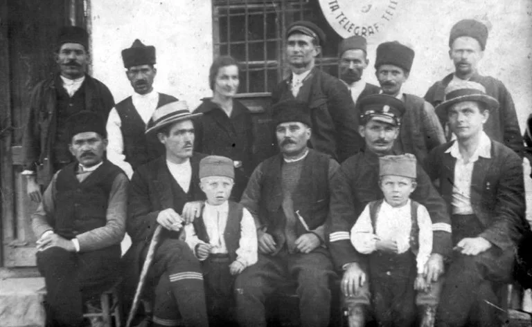 СВЕТОЗАР „ТОЗА“ РАНЧИЋ ИЗ СТРЕЛЦА – ГОЛГОТА ЈЕДНОГ ЛУЖНИЧАНИНА НА ГОЛОМ ОТОКУ — ПРВИ ДЕО — fotografija 4