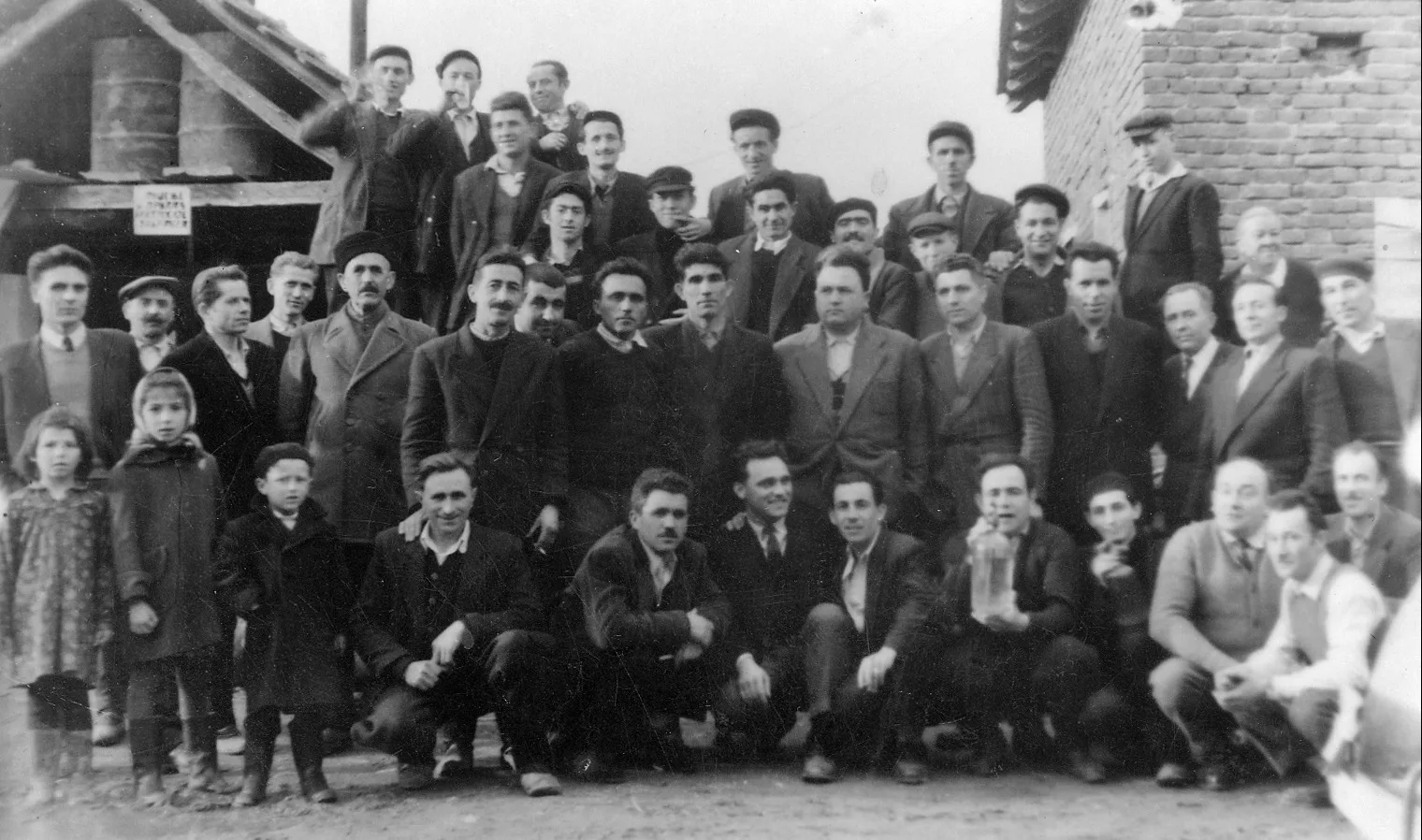 ХЕМИЈСКА ИНДУСТРИЈА „ ЛУЖНИЦА „ НЕКАДАШЊИ ПОНОС БАБУШНИЧКЕ ИНДУСТРИЈЕ И РАЗВОЈА — fotografija 1