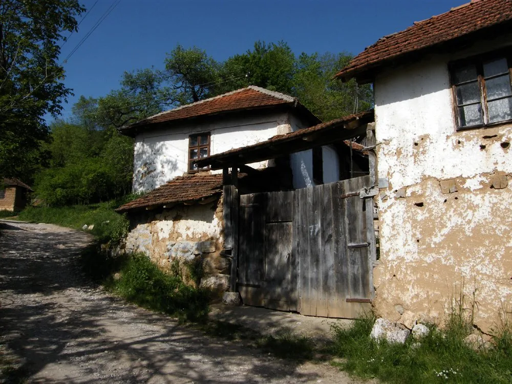 ЛУЖНИЧКО НАРОДНО ГРАДИТЕЉСТВО — fotografija 8