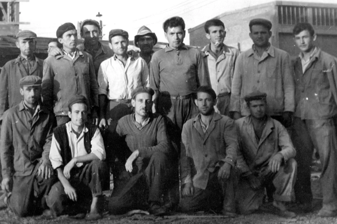 ЛУЖНИЧКИ ПЕЧАЛБАРИ — „Ја сам ти ко пиле. — Кад дојде време,
