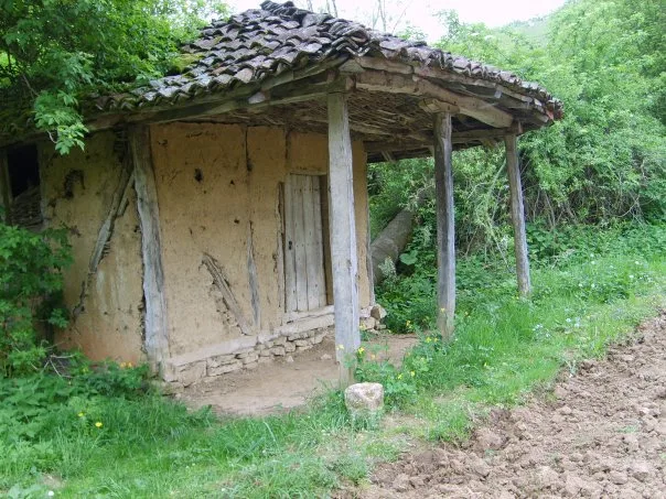 УДБАШКЕ ПРИЧЕ ИЗ БЕРДУЈА И ЛИНОВА — fotografija 6