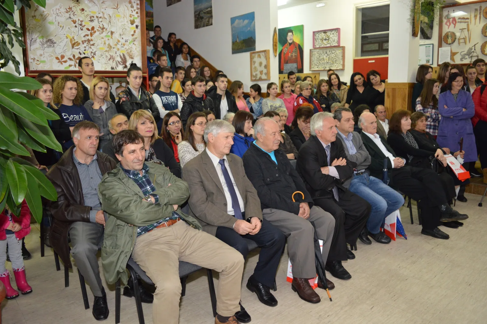 СРЕДЊА ШКОЛА У БАБУШНИЦИ — ДРУГИ ДЕО — fotografija 15