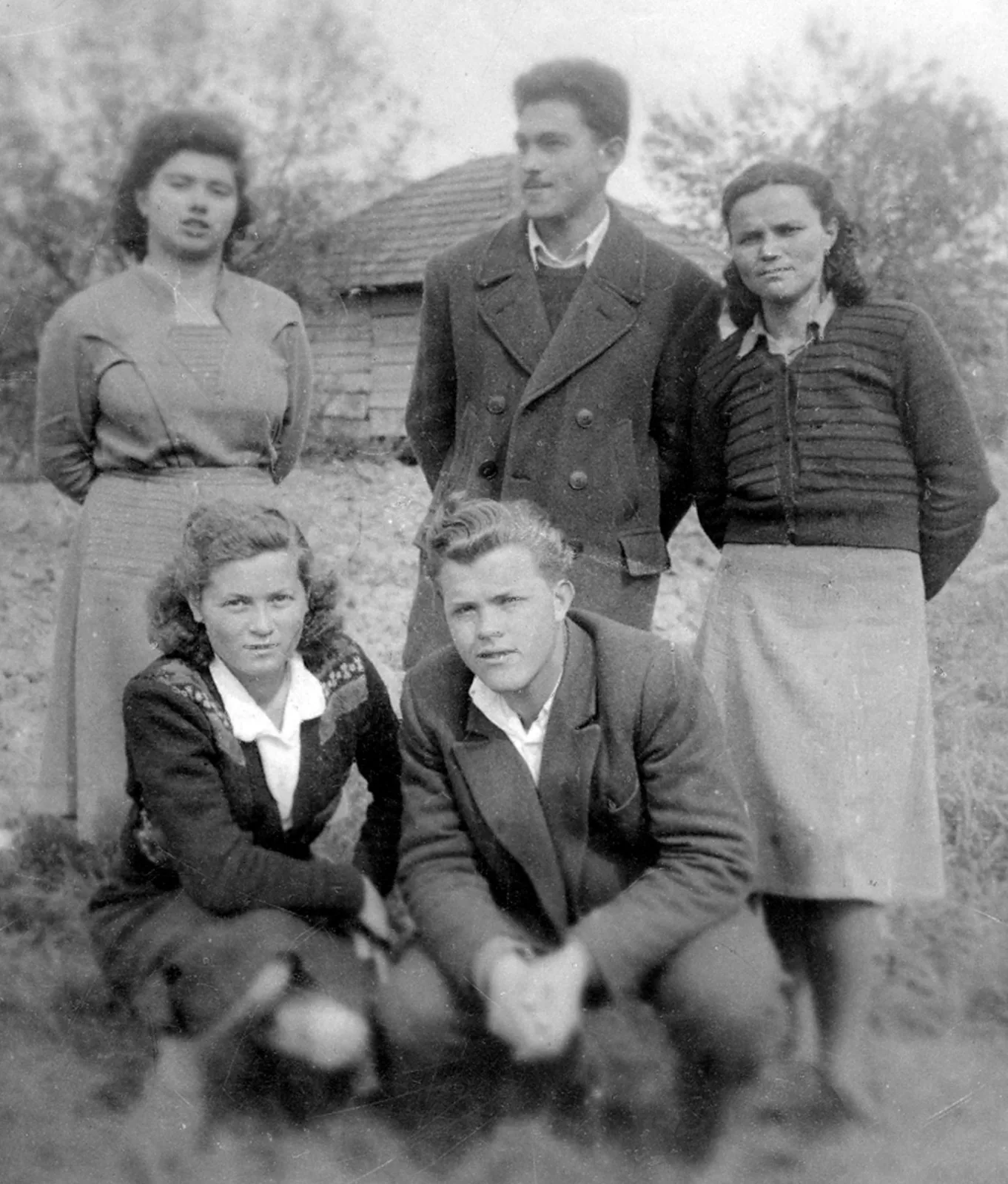 ТЕЧАЈЕВИ ЗА СЕОСКУ ЖЕНСКУ ОМЛАДИНУ У ЛУЖНИЦИ ПЕДСЕТИХ ГОДИНА ПРОШЛОГ ВЕКА — fotografija 4