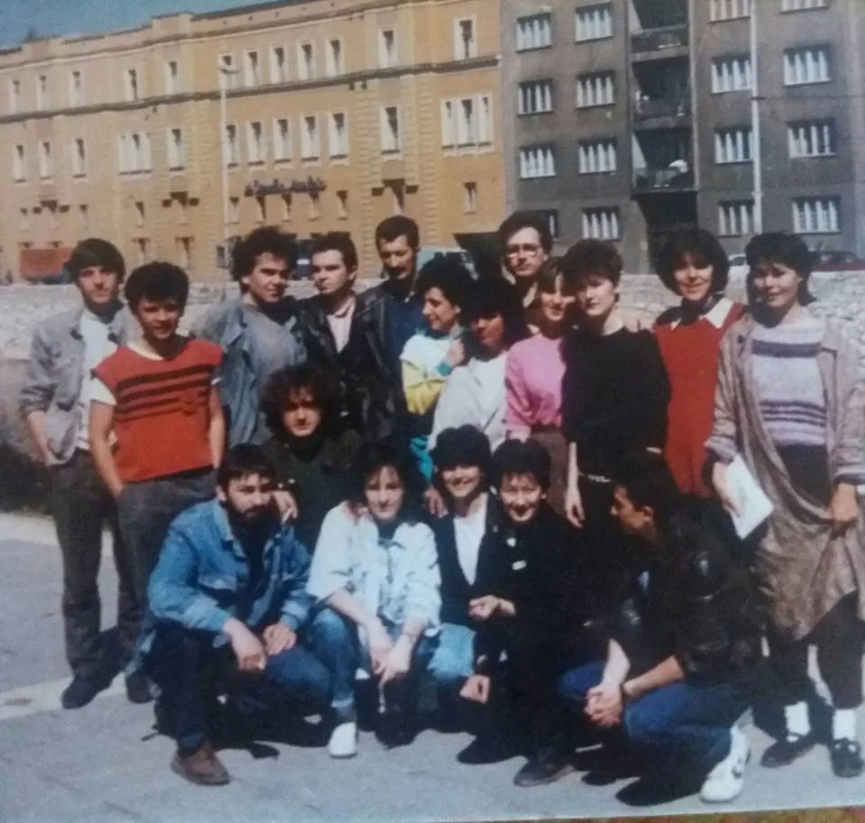ГОРАН БАНКОВИЋ, АКАДЕМСКИ СЛИКАР ИЗ БАБУШНИЦЕ- АКАДЕМИЈА У САРАЈЕВУ, ДРУЖЕЊЕ СА ПОЗНАТИМА, ИЗЛОЖБЕ, МЕДИЈСКИ НАСТУПИ